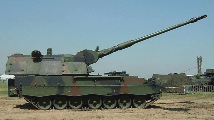 САУ Panzerhaubitze 2000